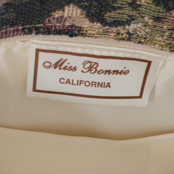 VTG Miss Bonnie tapestry purse - Picture 7 of 12
